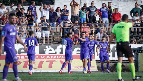  Етър взе дербито с Локо (ГО) за първи триумф през сезона 