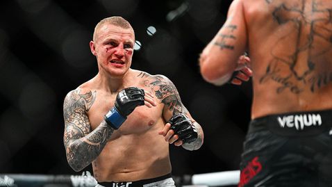 Мейсън Джоунс сътвори страхотен обрат в Париж