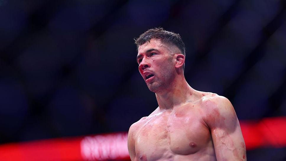 Аксел Сола с безмилостен нокаут срещу Фарес Зиам на UFC Париж