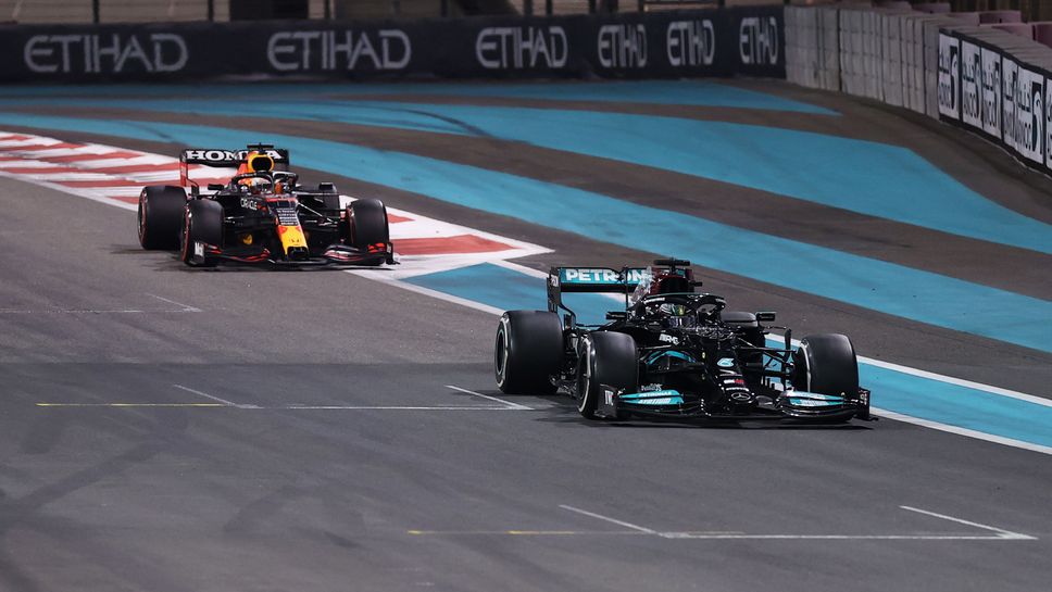 Хамилтън: Титлата за 2021 щеше да се реши другояче, ако бяхме похарчили още 300 000