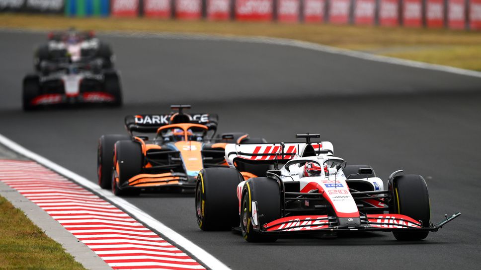 Магнусен с 5 места назад на старта