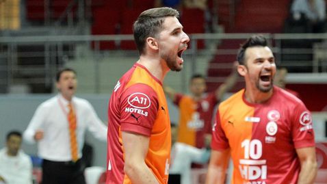 Мартин Атанасов пострада от сблъсъка с Денис Карягин и пропусна мача с Аркас