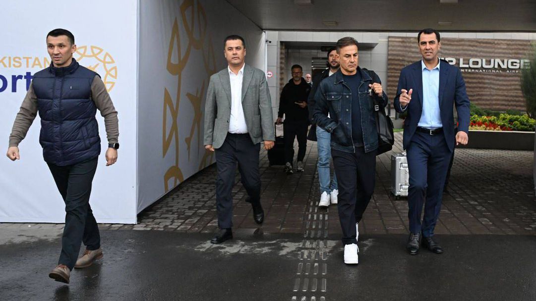 Канаваро пристигна в Узбекистан с треньорския си щаб