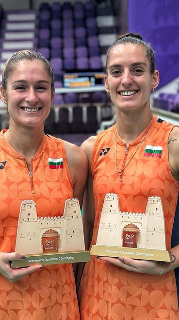 Стефани Стоева и Габриела Стоева спечелиха бронзови медали в последния си турнир за 2025 г.