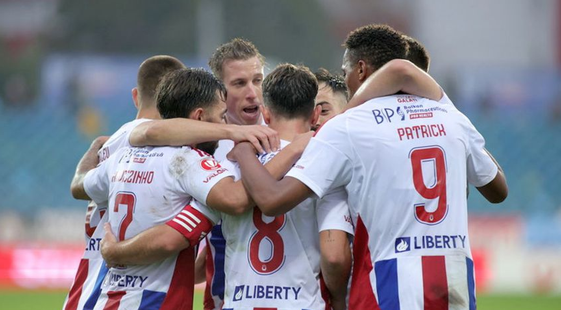 Милен Желев със силен мач при разгромна победа на Оцелул