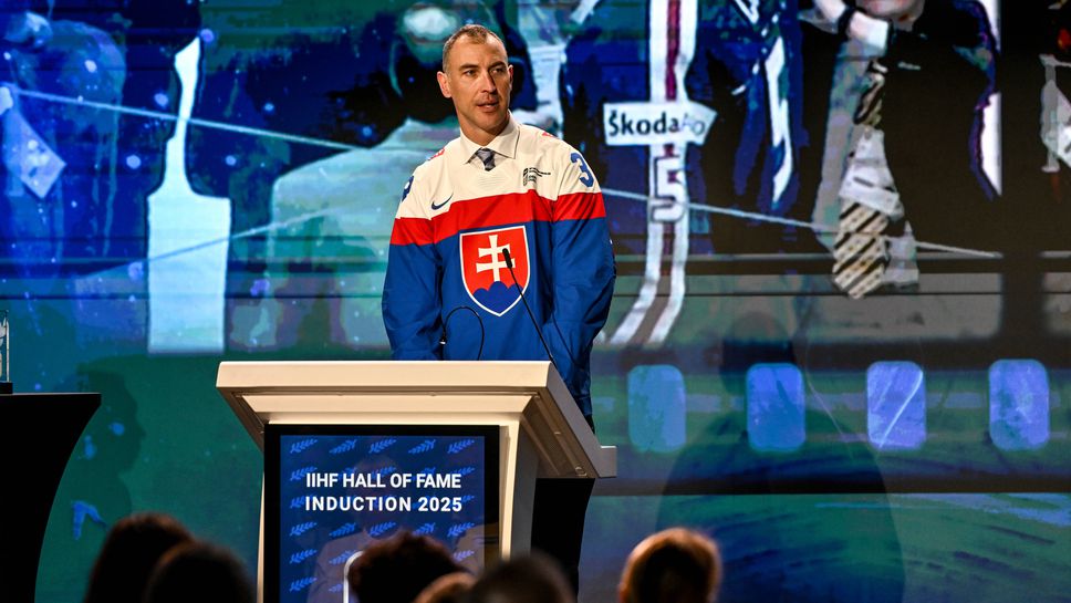 Бостън Бруинс ще извади от употреба номера на Здено Хара