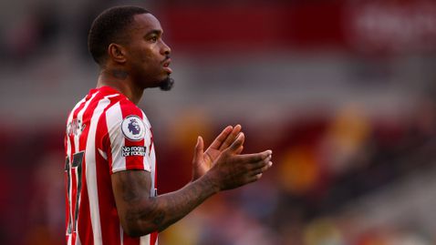  Звезда на Брентфорд залагал 232 пъти, грози го тежко наказване 