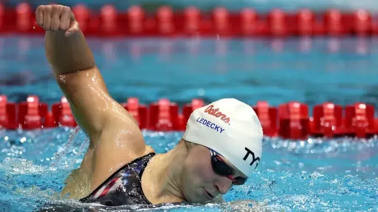 Десеткратната олимпийска медалистка Кейти Ледецки подобри втори световен рекорд в