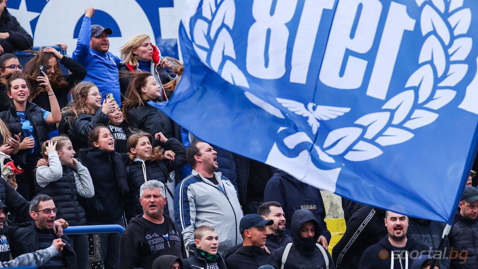 Спартак Варна пусна в продажба дарителски билети за дербито с