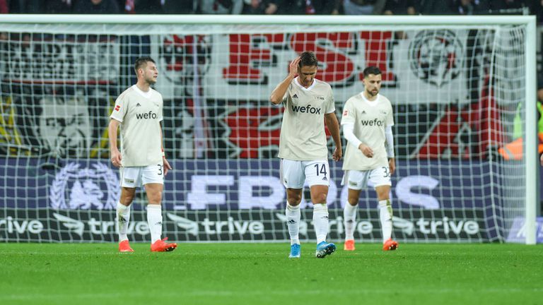 Лидерът в Бундеслигата до този кръг Унион Берлин допусна тежка