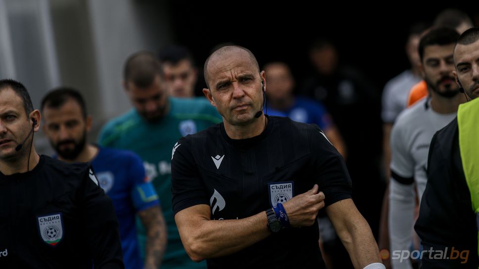 Черно море: Чии интереси защитават и на кои отбори слугуват Тодоров и ВАР?