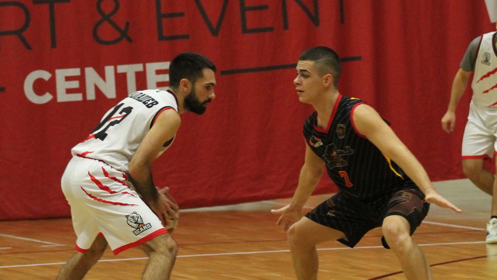 Мечките записаха втората си победа за сезона по епичен начин