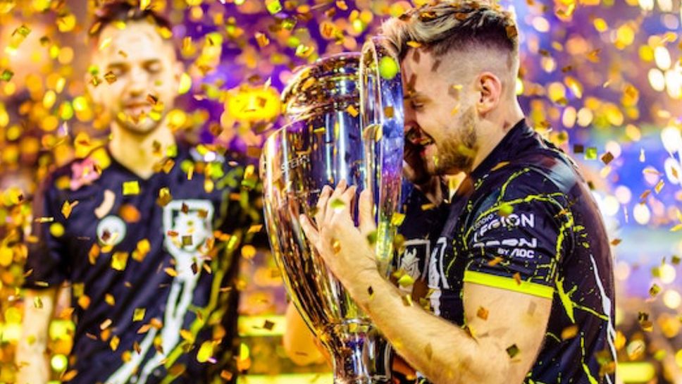 NiKo избра да остане у дома