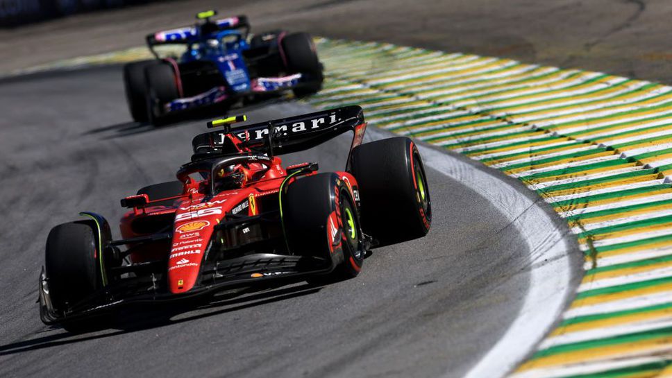 Сайнц: Много изоставаме от Ред Бул и Макларън