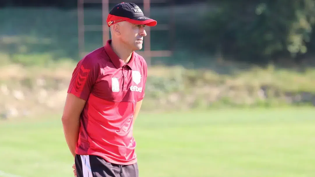 Боби Хазуров: Налагаме млади, няма да сме като миналата година