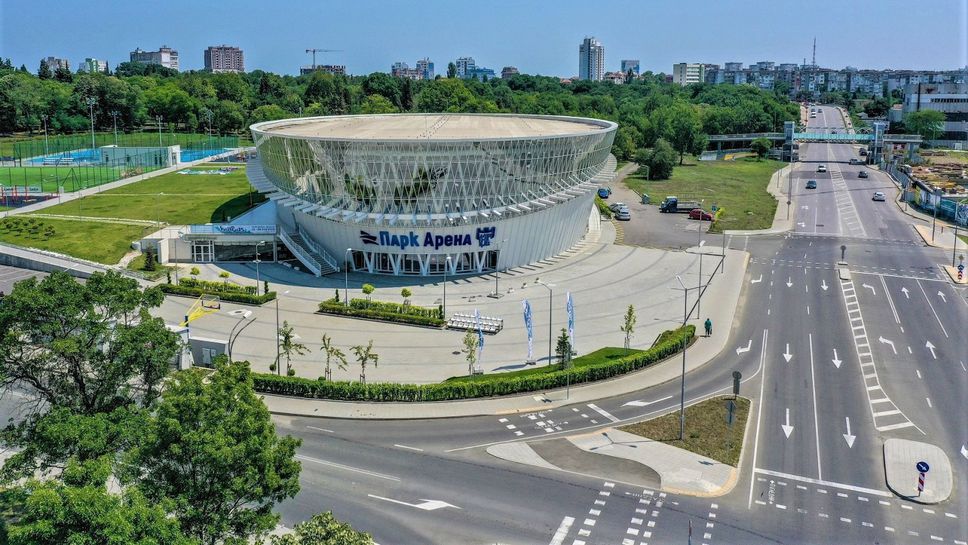 Бургас ще е домакин международен плувен турнир за ветерани