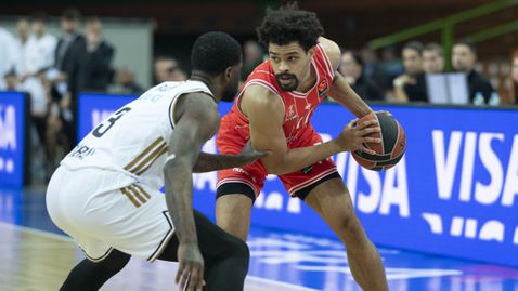 Апоел обърна Дубай за седма победа в Евролигата