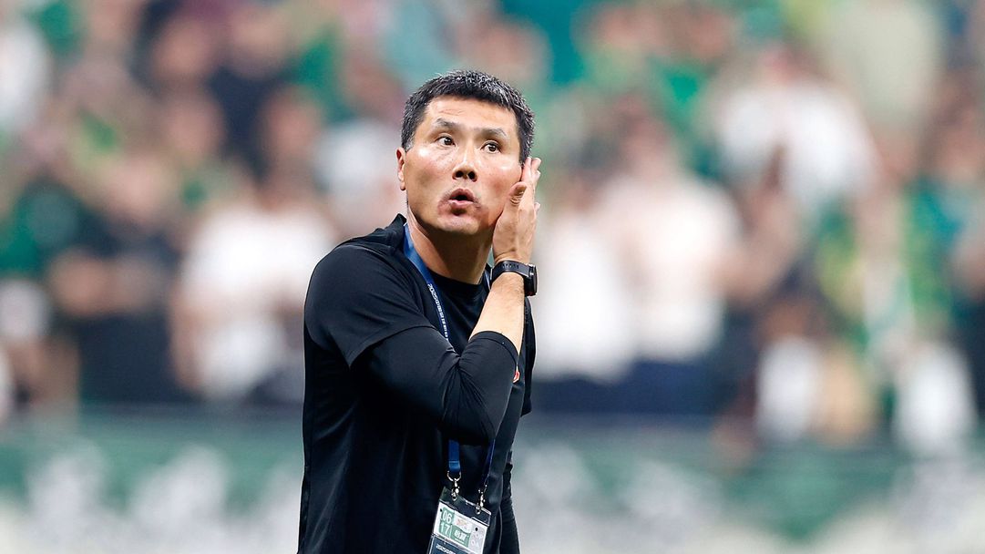 Новият селекционер на Китай е бивш съотборник на Даниел Боримиров, Станислав Ангелов и Димитър Рангелов