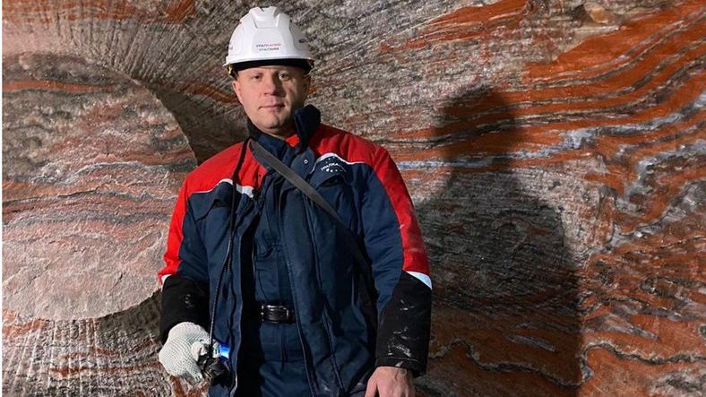 Фьодор Емеляненко се спусна 400 метра под земята