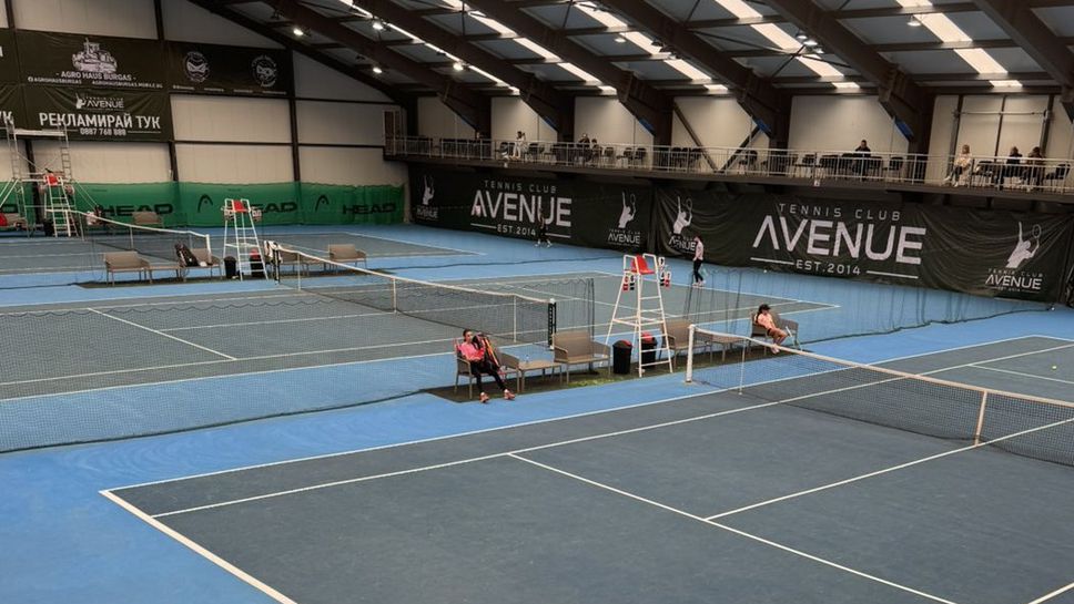 Известни са четвъртфиналистите на Държавното на закрито до 14 г. в Бургас