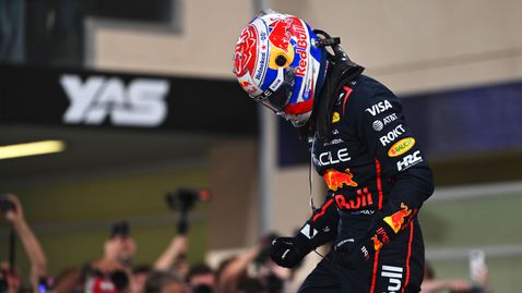  Недостижимият Верстапен не остави късмет на Норис и Пиастри в квалификацията в Абу Даби 