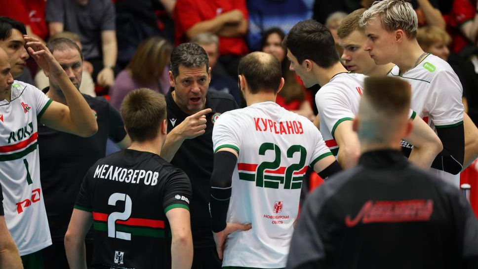 Световният вицешампион с България Симеон Николов изведе съотборниците си от