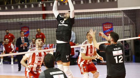 Силни Николай Къртев и Николай Колев, но ПАОК загуби финала за Купата на лигата в Гърция