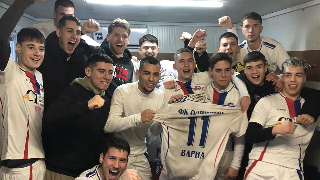 Олимпик (Варна) смаза Светкавица