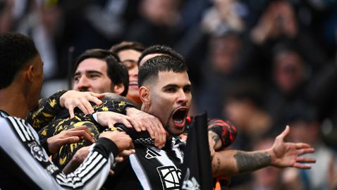  Гимараеш поведе Нюкасъл към триумфа след гол непосредствено от корнер 