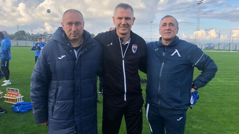  Петър Александров посети Левски в Белек 