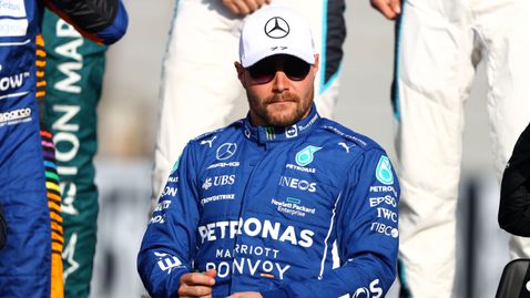 Ботас "не е обмислял сериозно" напускане на Формула 1, въпреки раздялата с Мерцедес