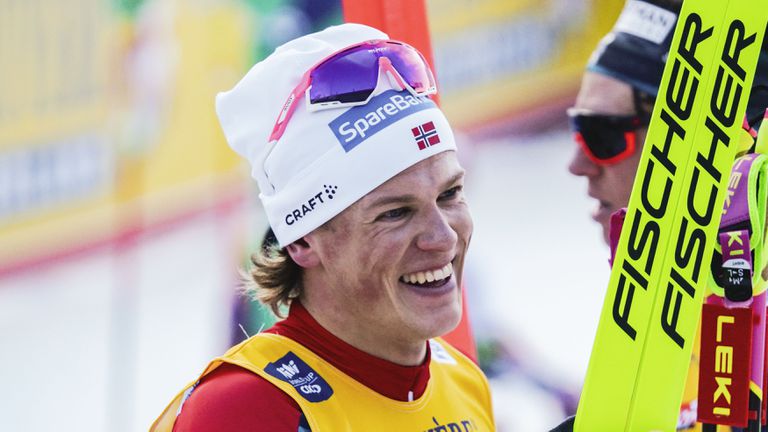 Норвежката звезда в ски бягането Йоханес Хосфлот Клаебо спечели рекордна шеста