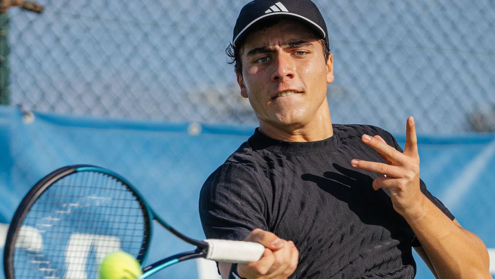 Иван Иванов отпадна във втория кръг на турнира по тенис