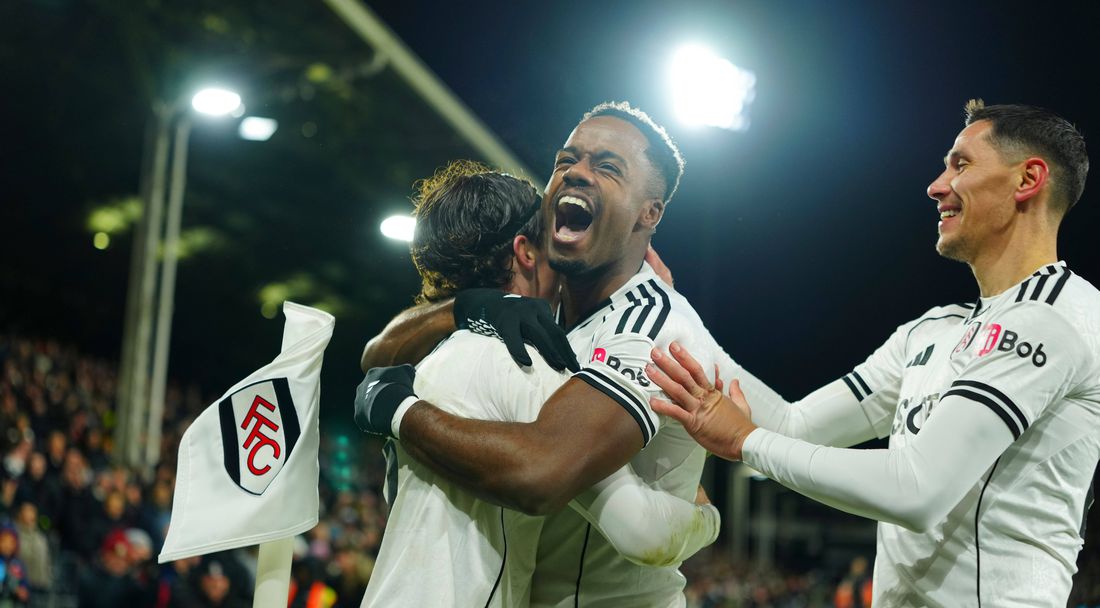 Челси продължи пътя надолу след загуба в лондонско дерби