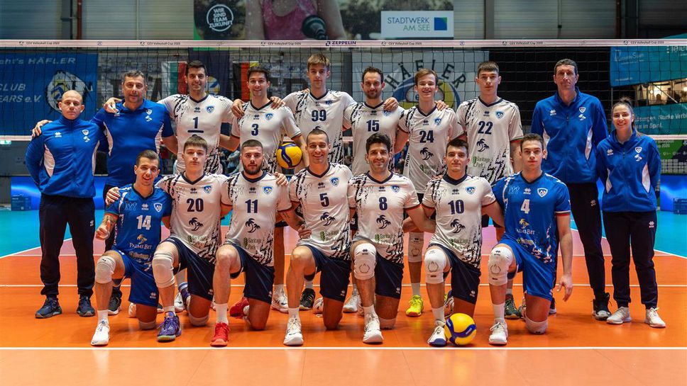 Страхотен Левски удари Фридрихсхафен, но загуби "златния" гейм