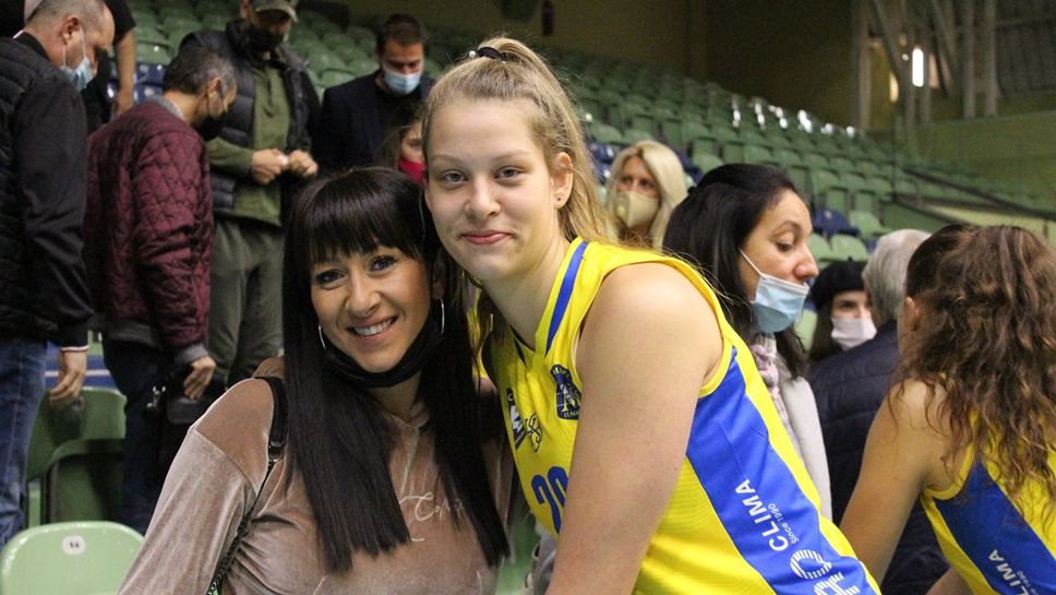 Ива Дудова: Опитвам се да се уча от най-добрите