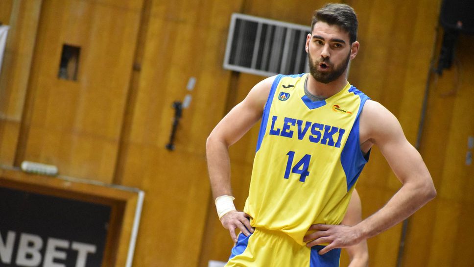 Левски не прости на Берое