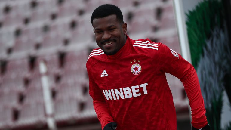  Жеферсон най-сетне се причисли към “червените ” 