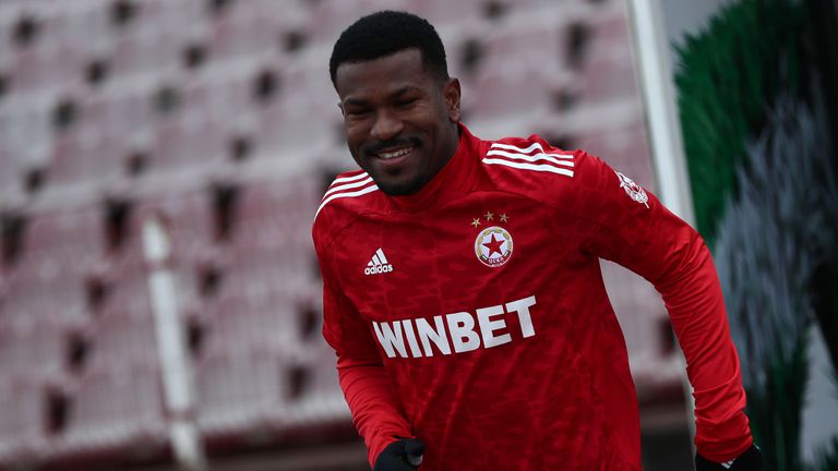 Универсалният футболист на София Жеферсон успокои феновете на тима