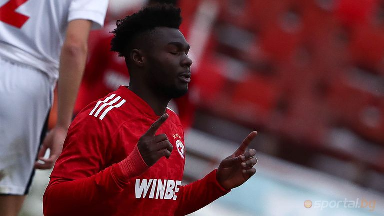  ЦСКА - София отхвърли нова оферта от Бешикташ за Кайседо 