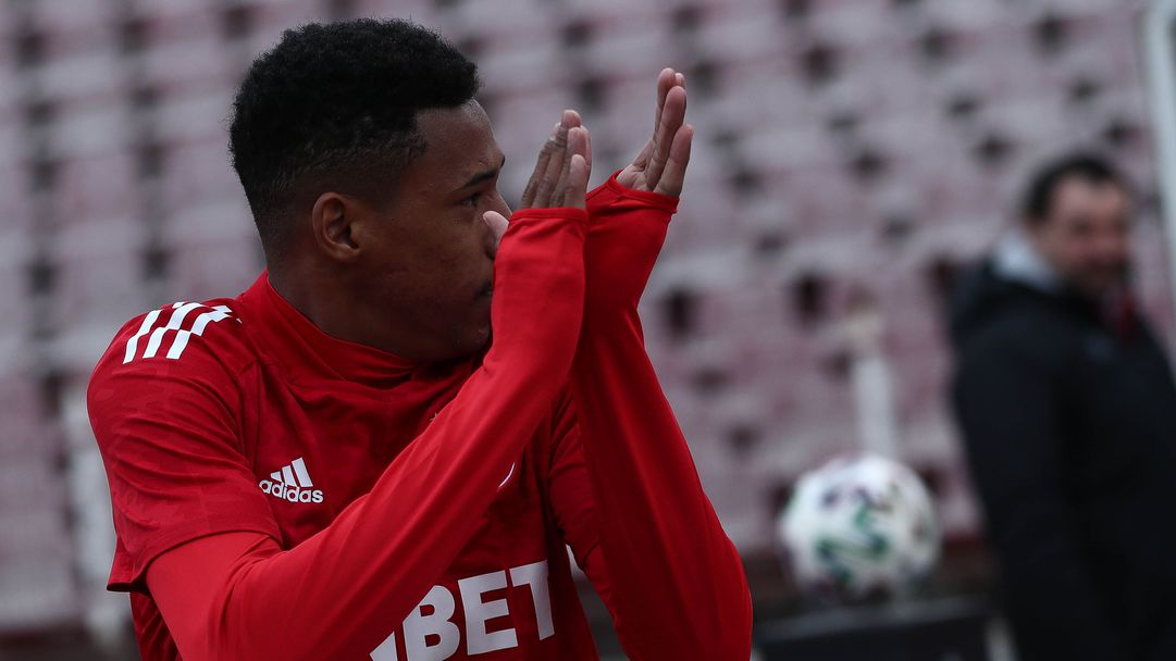  Маурисио Гарсес 