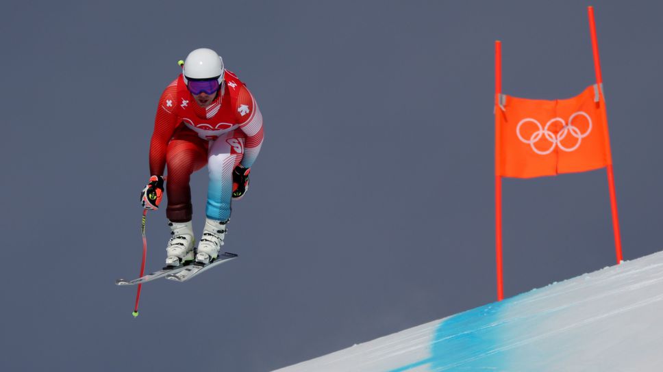 Беат Фойц триумфира в оспорваното мъжко спускане в Пекин, французин с изненадващо сребро