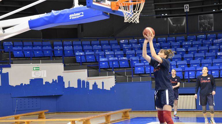 Баскетболистките от националния тим на Сърбия започнаха подготовка за предстоящите