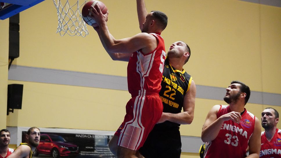 Енигма Фойерверк нанесе първа загуба за сезона на Миньор 2015