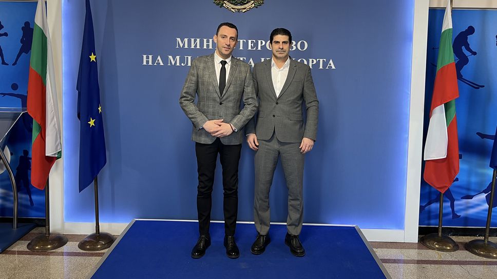 Георги Иванов обсъди детско-юношеския футбол с министъра на спорта