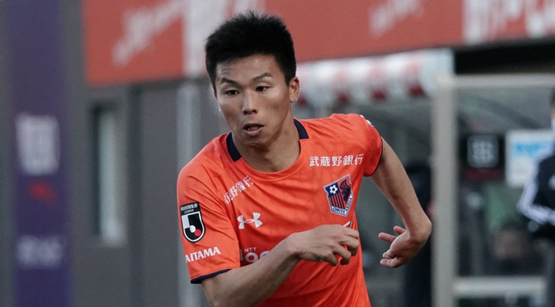 Спартак (Варна) привлича японец