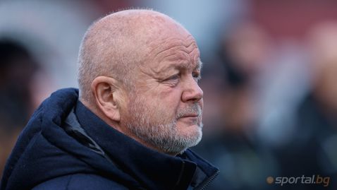 Хьогмо: И двата отбора заслужаваме по-добър терен