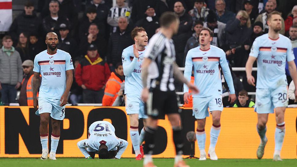 Брентфорд спечели с 3 2 гостуването си на Нюкасъл в