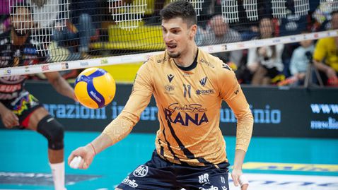 Алекс Грозданов и Верона не спряха Перуджа в първия 1/4-финал