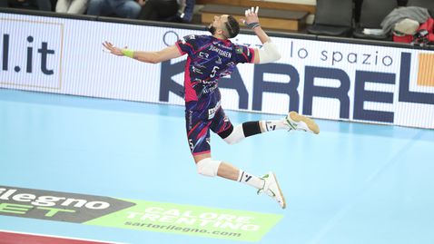 На 40 години Османи Хуанторена продължава в шампиона на Испания